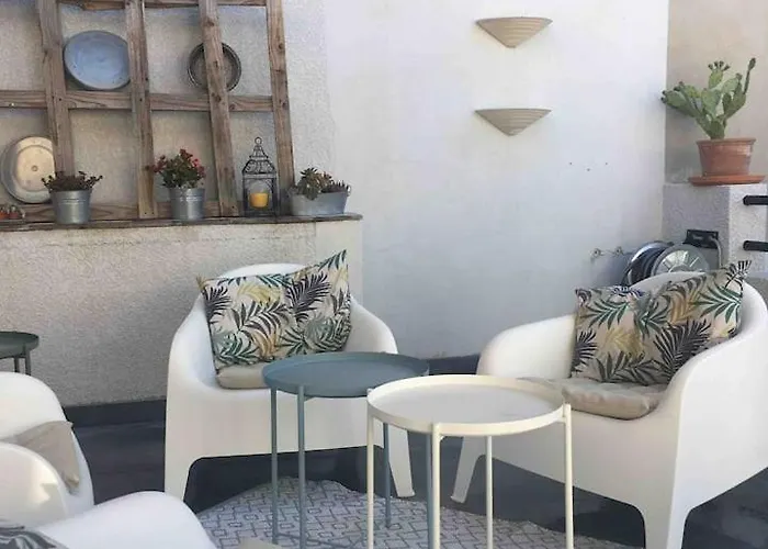 Ines 아파트 모기오