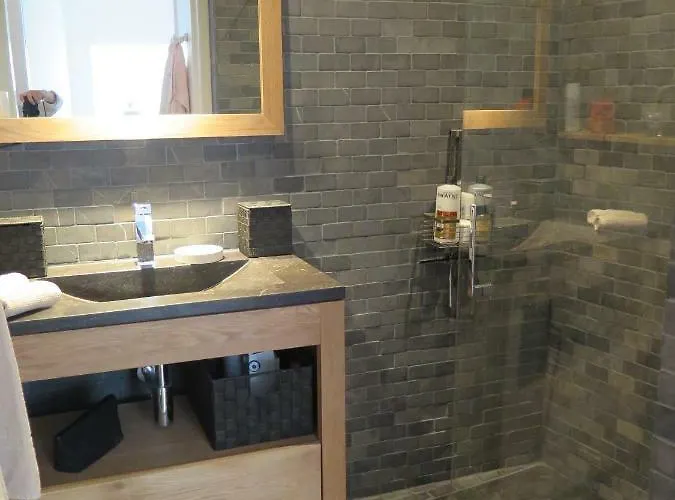 아파트 Ines 모기오